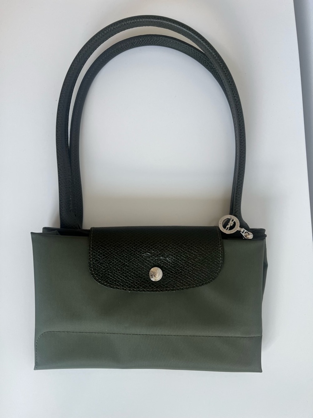 Longchamp Olive Green and Black 
LE PLIAGE ORIGINAL L TOTE BAG